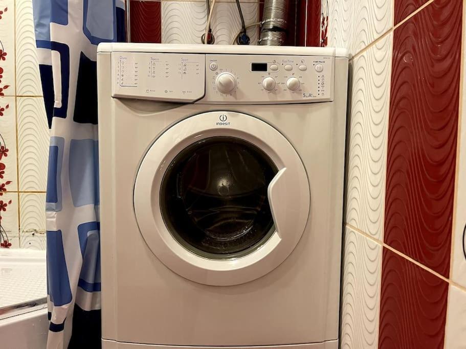 Facultatea De Drept Apartament *